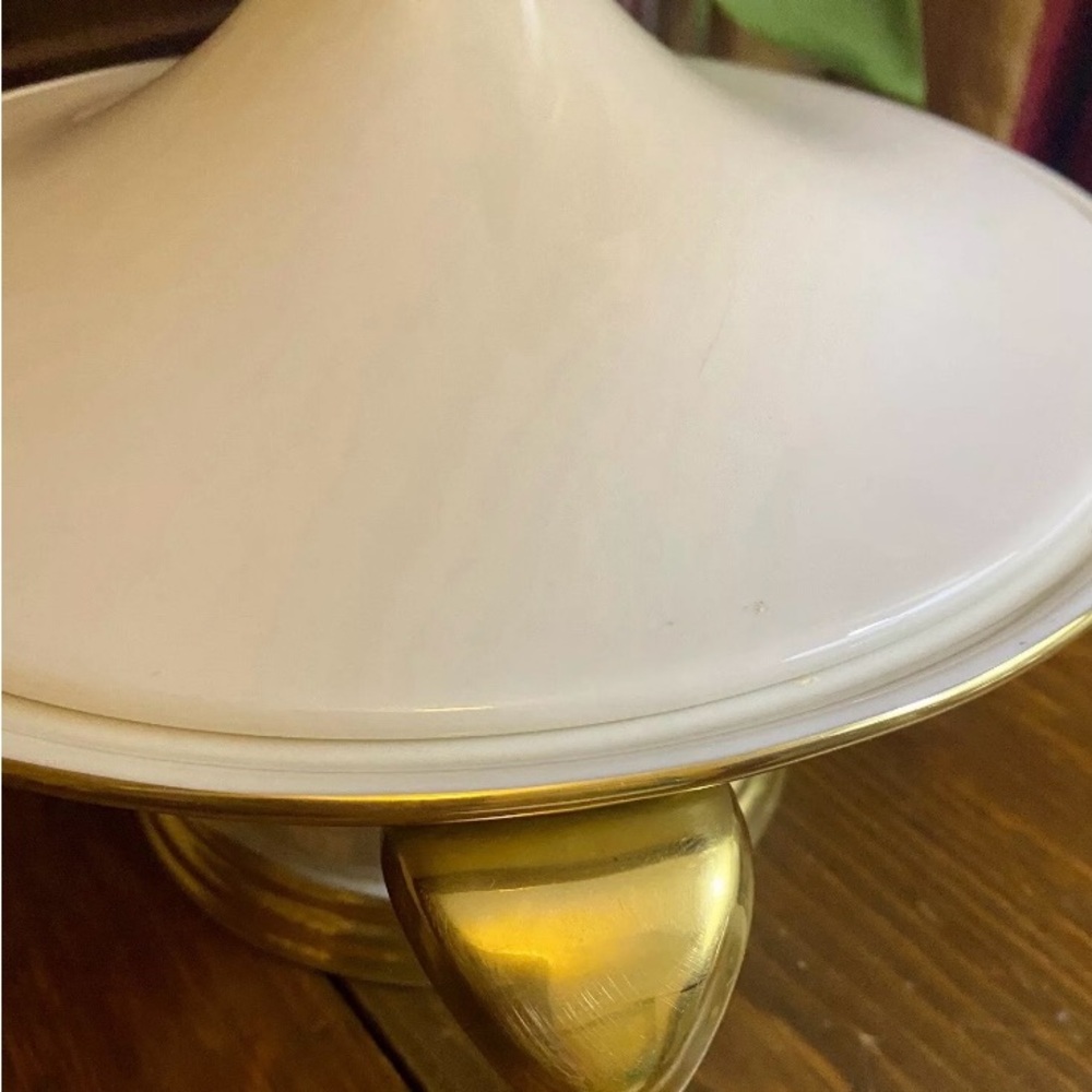 NWT Lenox Eternal 14” Round Covered Veg Bowl, Extremely RARE Discontinued $400 - Picture 4 of 8
